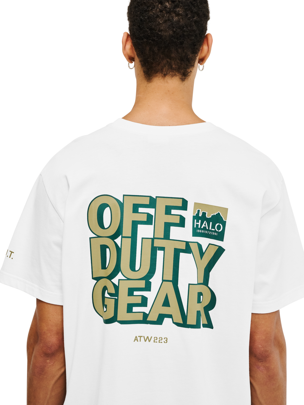 HALO GRAPHIC T-SHIRT, MARSHMALLOW/BOTANICALGARDEN/BG, model