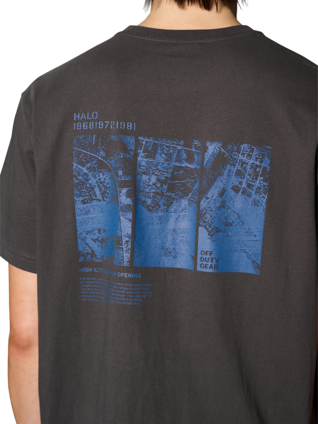 HALO MAP T-SHIRT, RAVEN, model