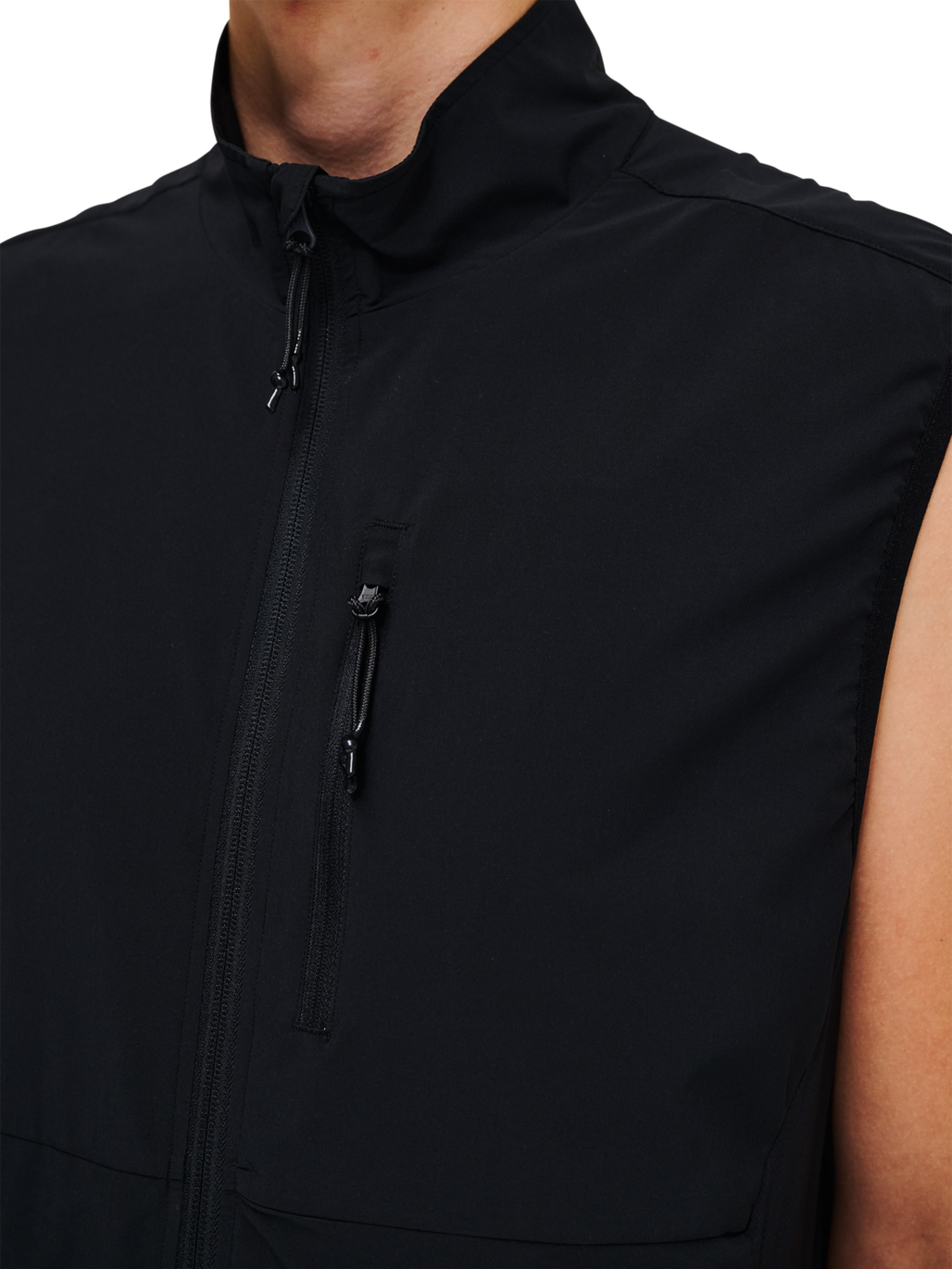 HALO SCOUT VEST, BLACK, model