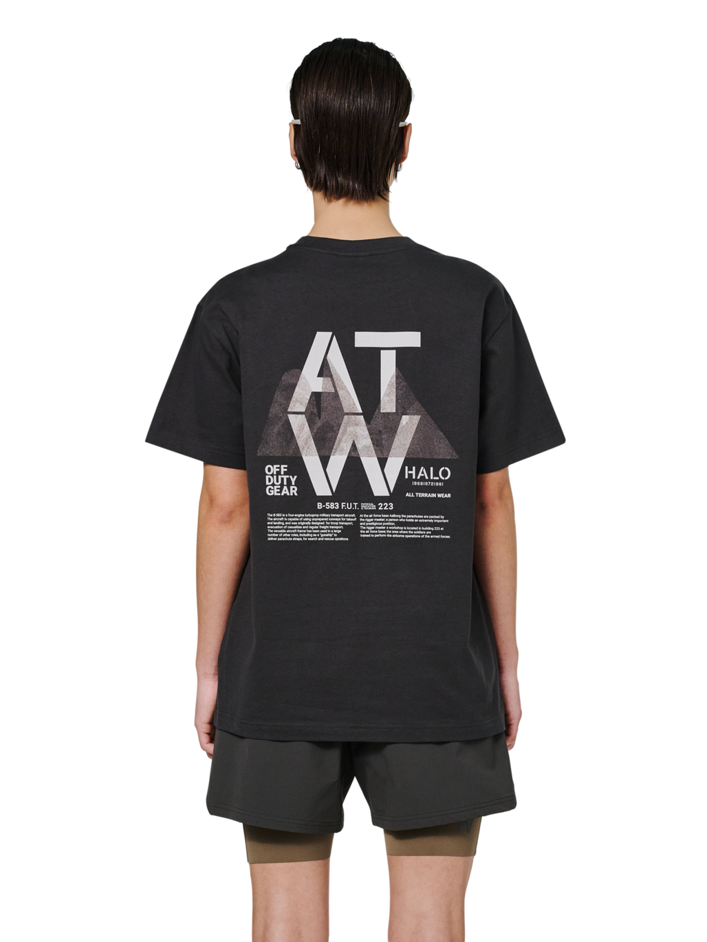 HALO GRAPHIC T-SHIRT 04, RAVEN, model