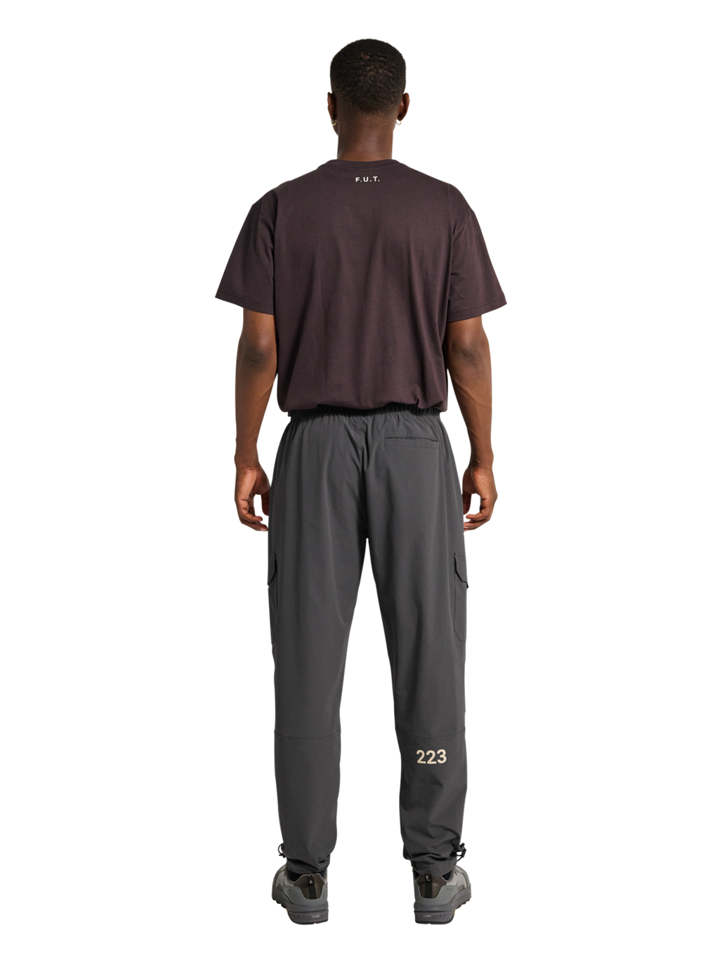 HALO TRAIL PANTS, ASPHALT, model