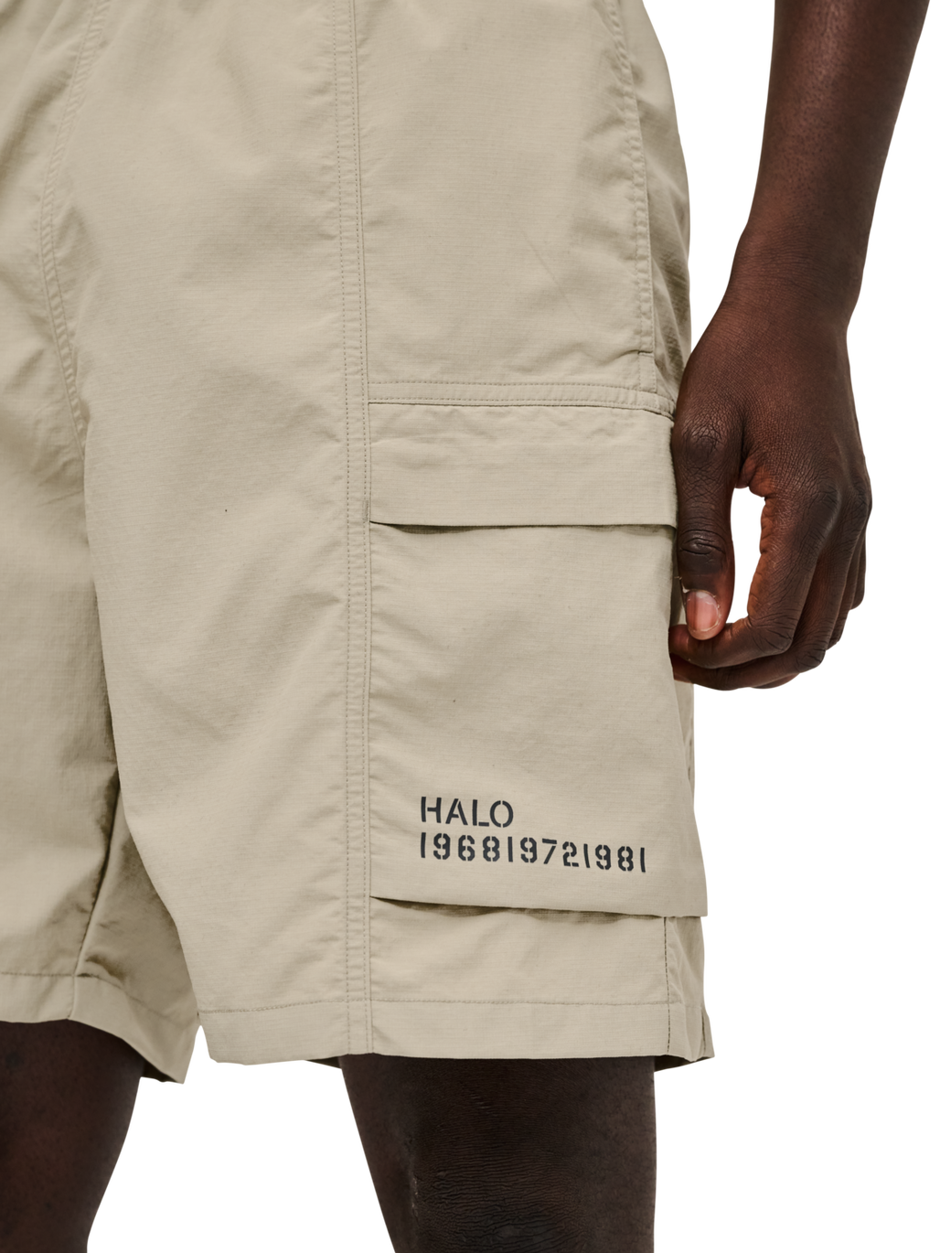 HALO RANGER SHORTS, SENECA ROCK, model