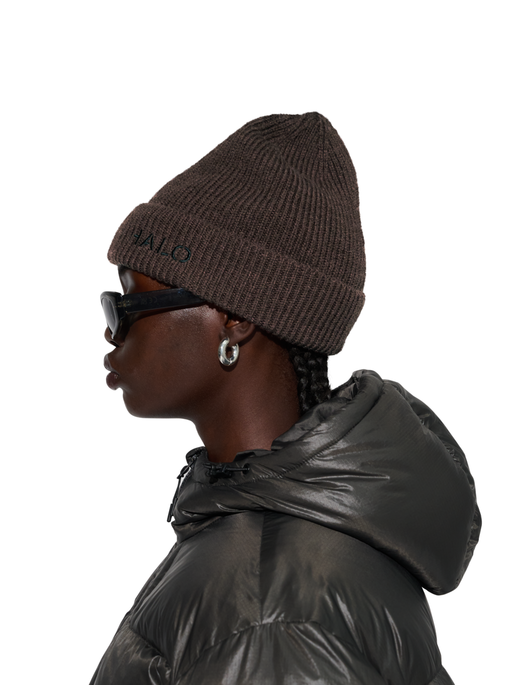 HALO WOOL MIX BEANIE, BRACKEN, model