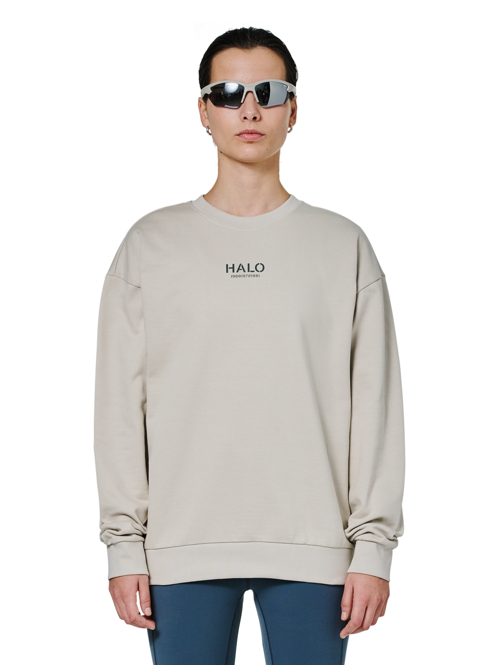 HALO GRAPHIC CREW 02, SILVER LINING, model