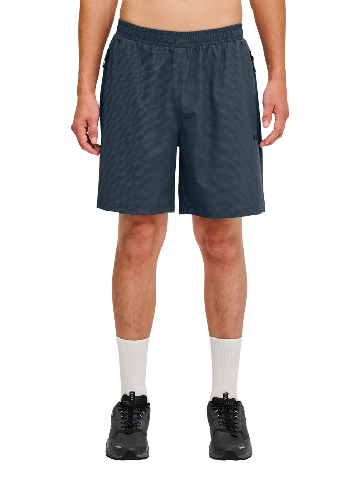 HALO APEX SHORTS, DARK SLATE, model