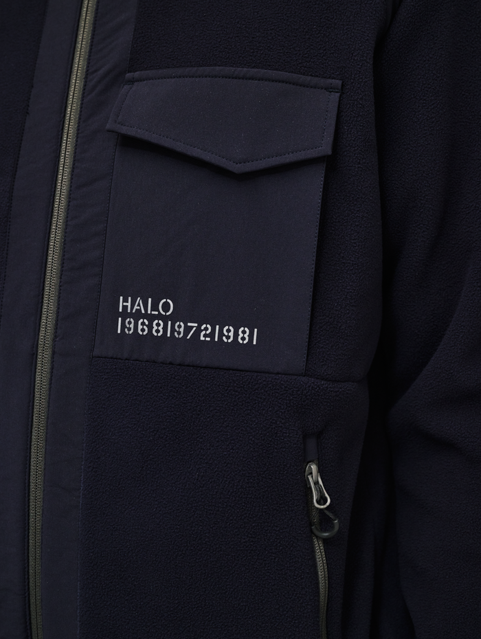 HALO PANELED FLEECE JACKET, DEEP WELL, model
