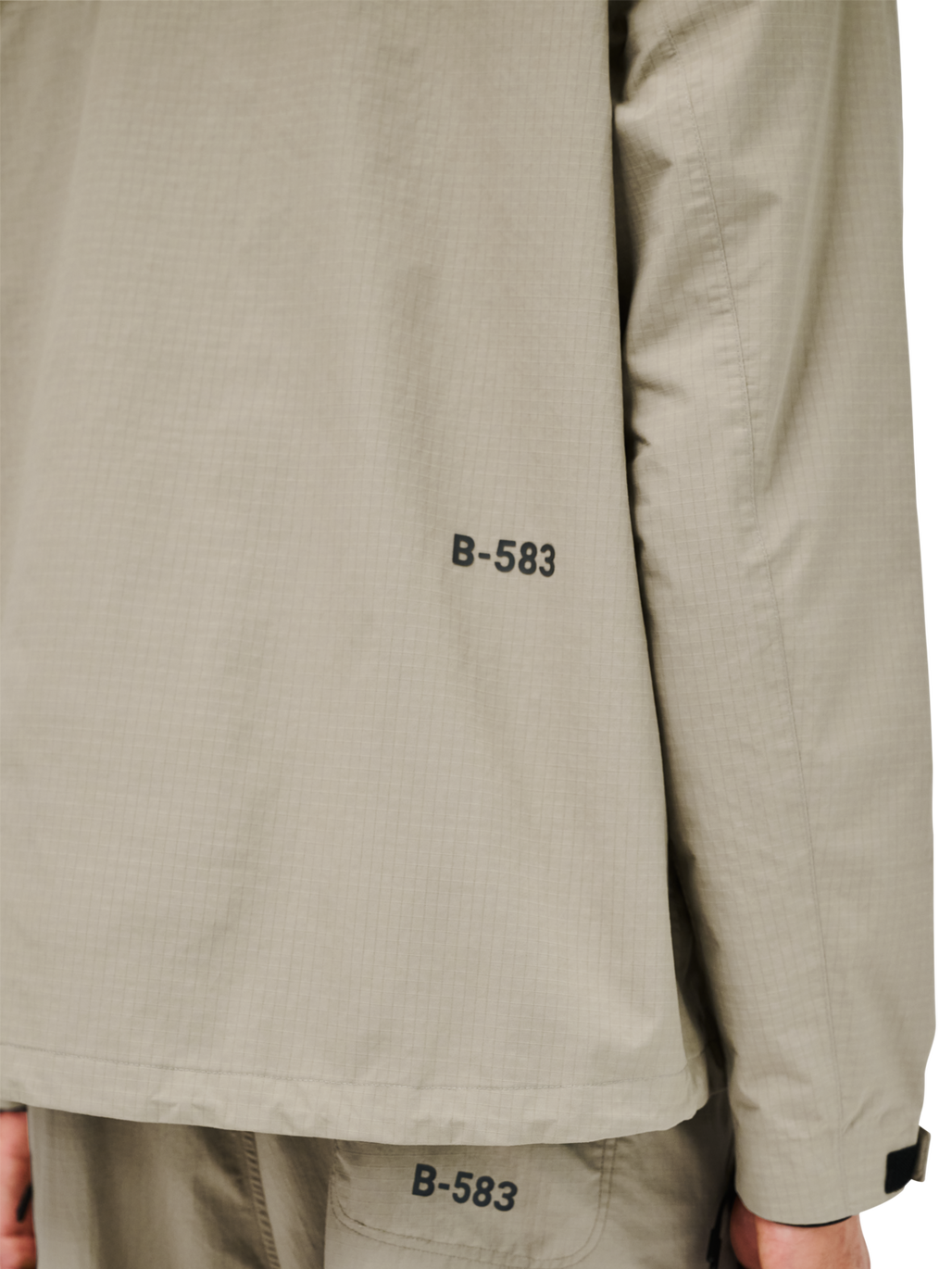 HALO ASSET JACKET, SENECA ROCK, model