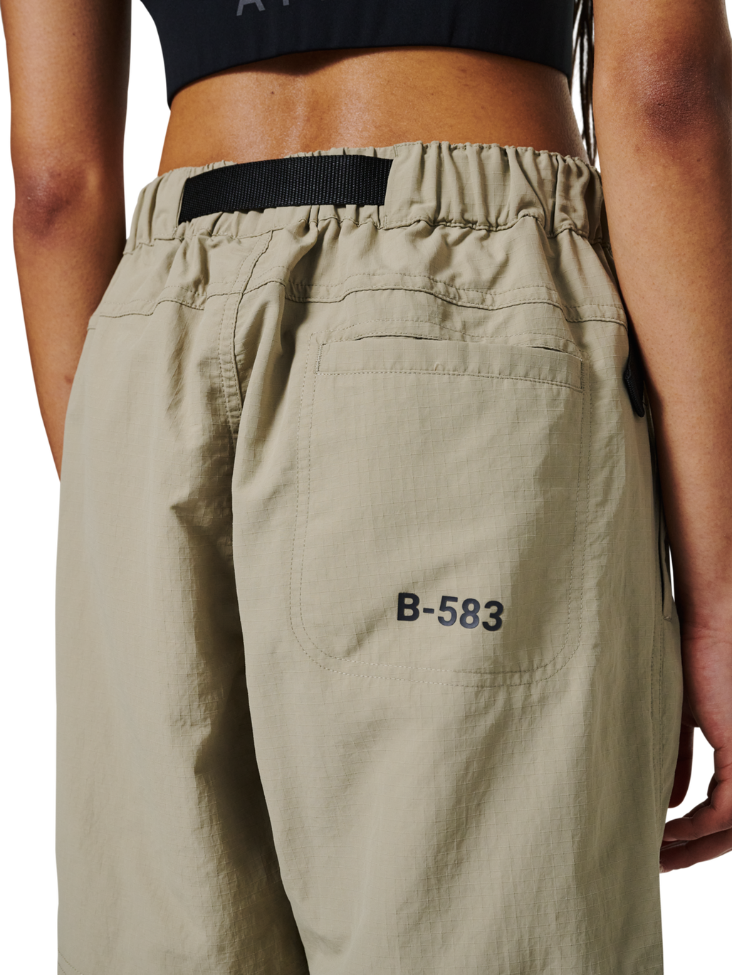 HALO ASSET PANTS, SENECA ROCK, model