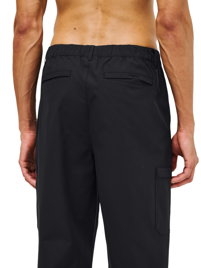 HALO ENFORCER PANTS, BLACK, model