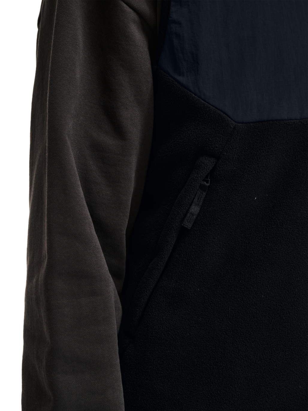 HALO BLOCKED FLEECE VEST, BLACK, model