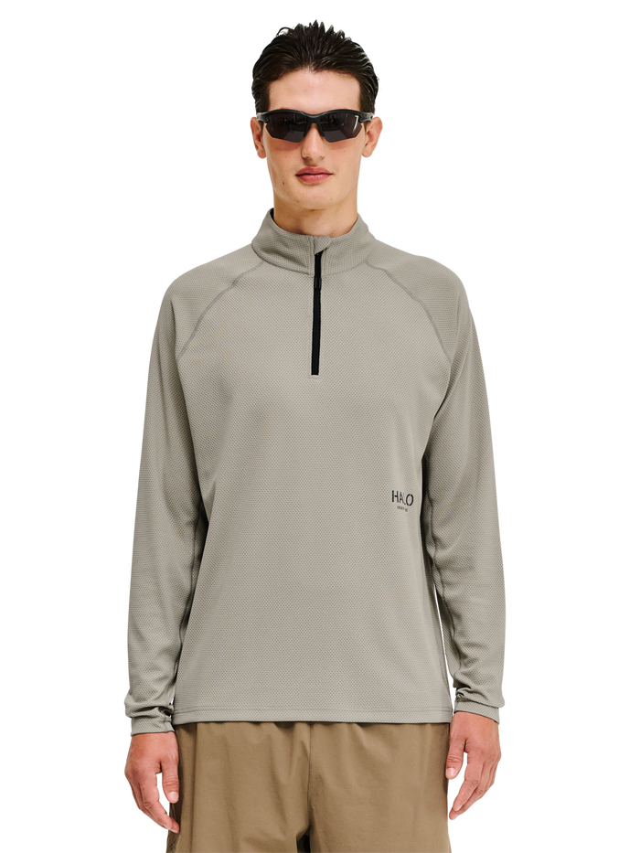 HALO SORONA HALF ZIP, SENECA ROCK, model