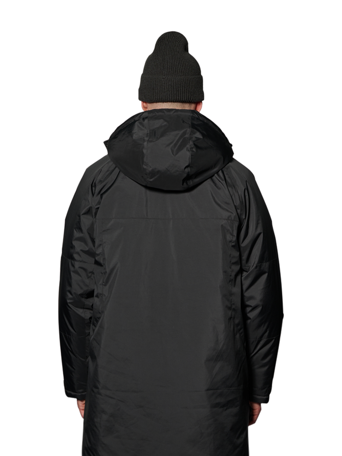 HALO SHIELD THERMOLITE PARKA, BLACK, model