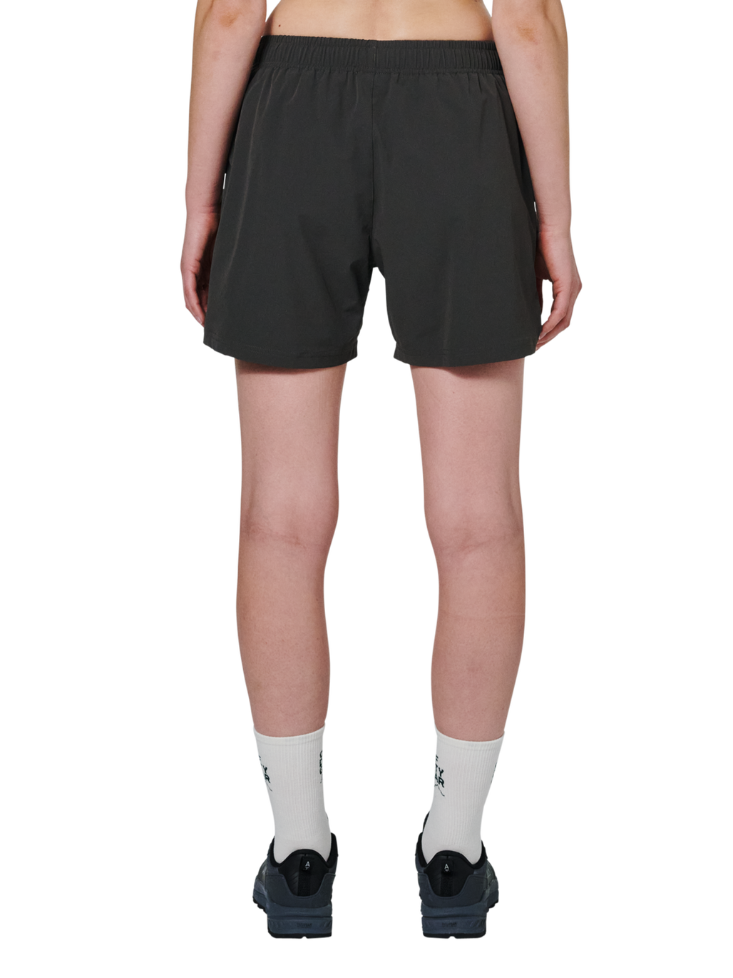 HALO SHORTS, RAVEN/WARM OLIVE, model