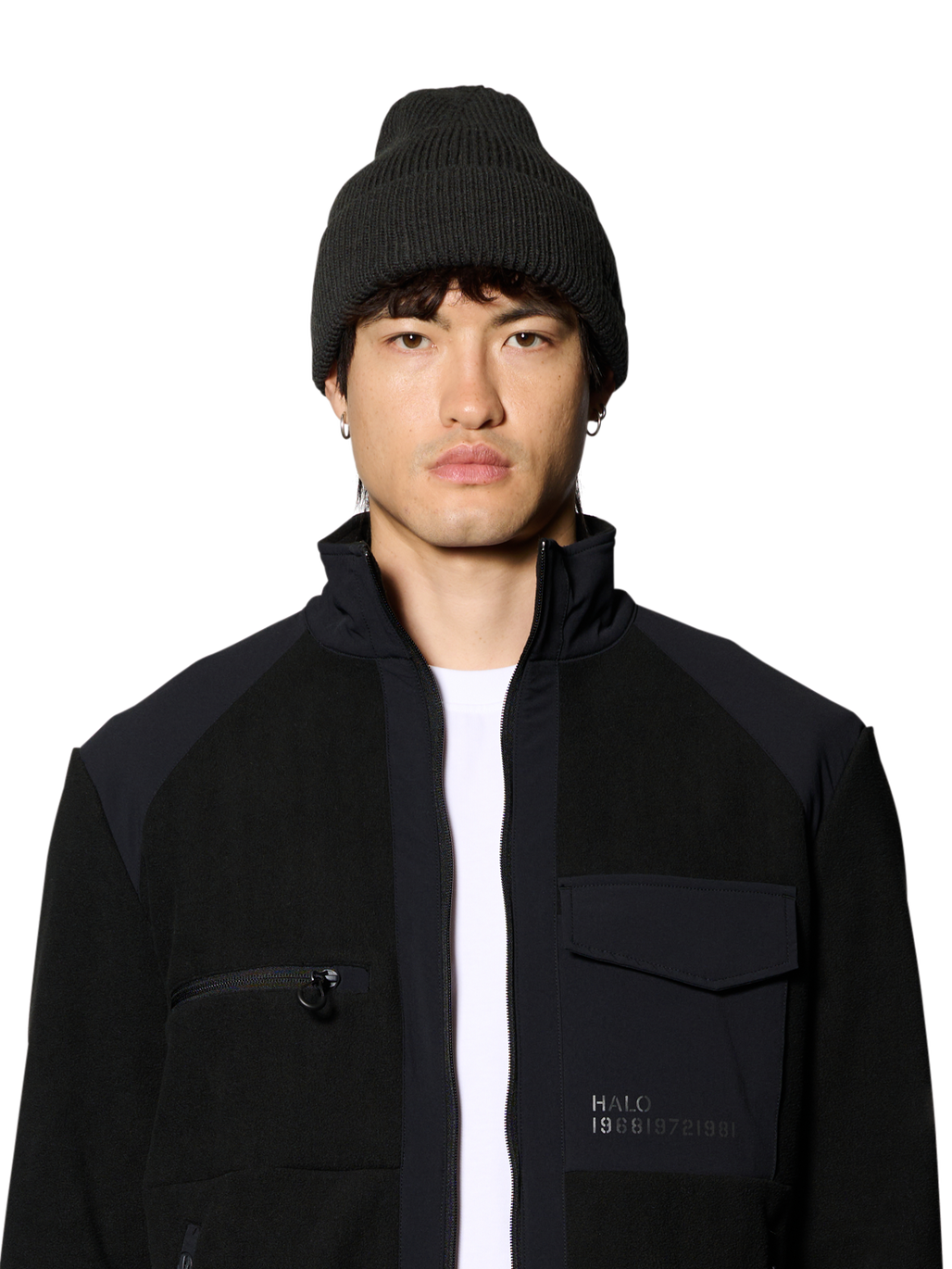 HALO WOOL MIX BEANIE, RAVEN, model