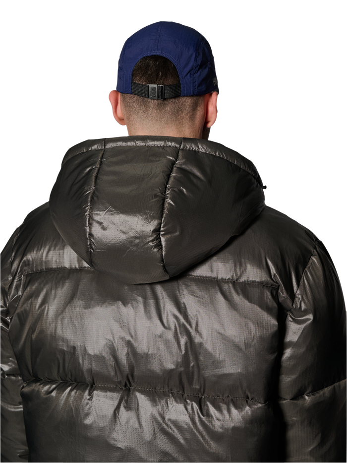 HALO TROOPER DOWN  JACKET, RAVEN, model