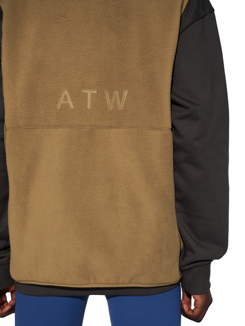 HALO ATW TEDDY FLEECE VEST, KANGAROO, model