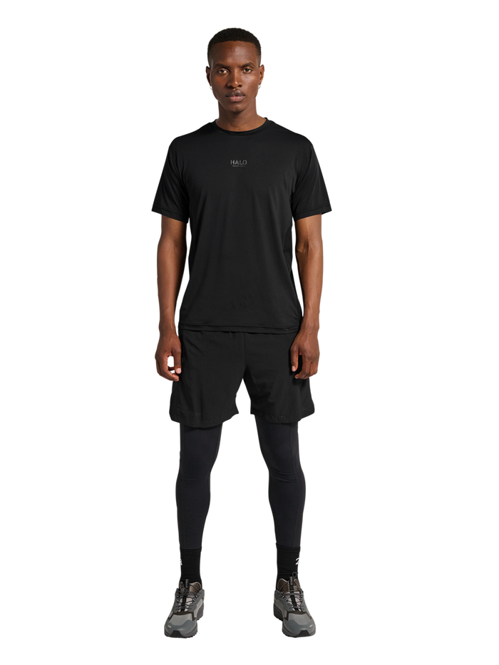 HALO SCOUT SS T-SHIRT, BLACK, model