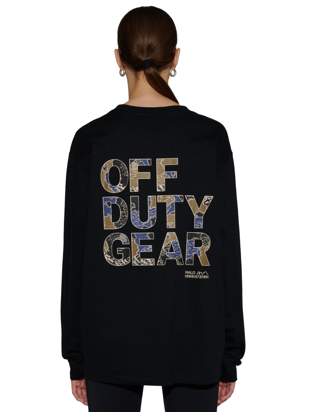 HALO GRAPHIC L/S T-SHIRT 01, BLACK, model