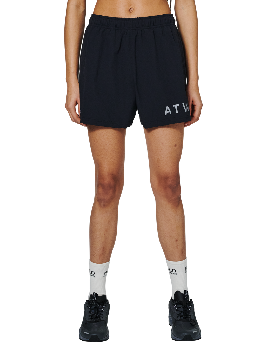 HALO SHORTS, BLACK, model