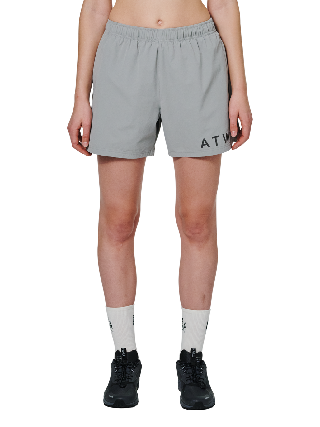 HALO SHORTS, GRIFFIN, model