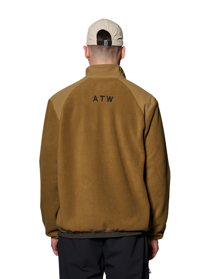 HALO PANELED FLEECE JACKET, KANGAROO, model