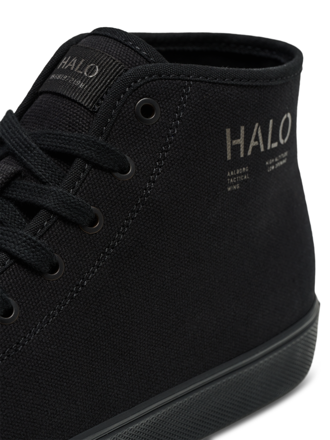 HALO FIELD SHOE MID, CAVIAR, packshot