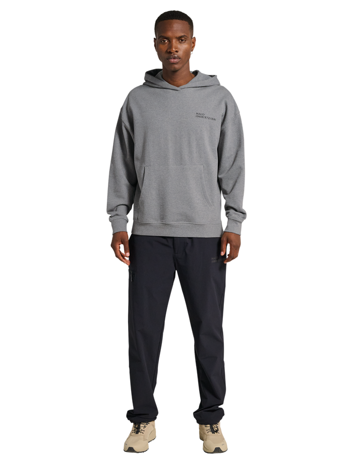 HALO ESSENTIAL HOODIE, GREY MELANGE, model