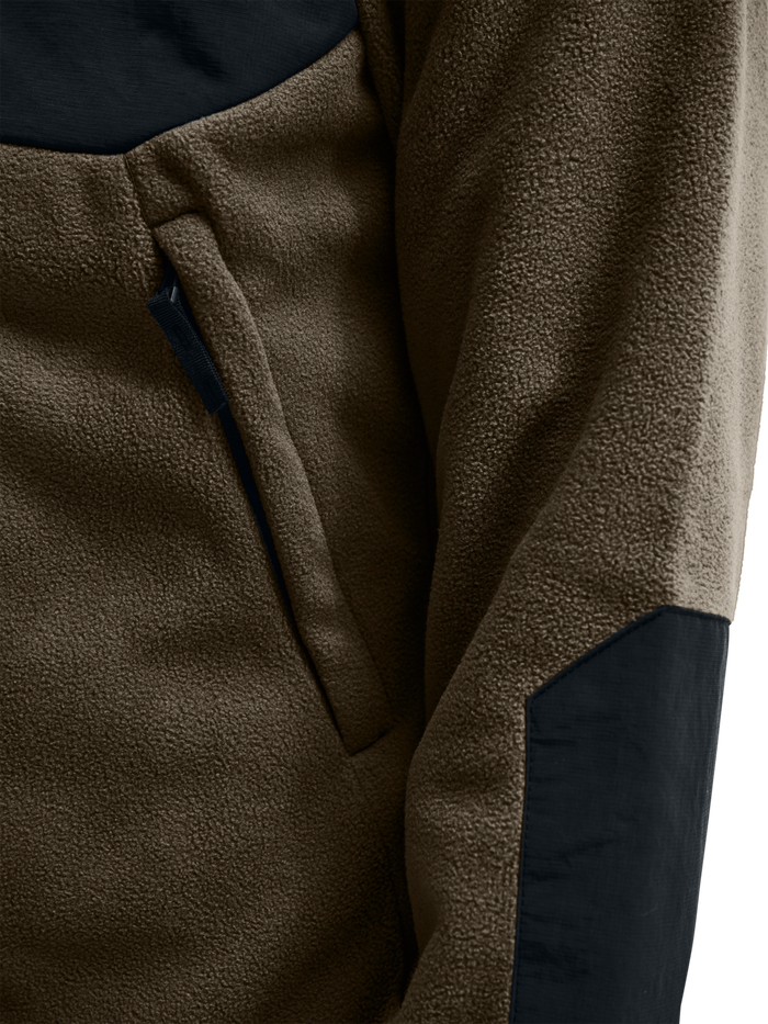 HALO BLOCKED ZIP FLEECE, MAJOR BROWN, model