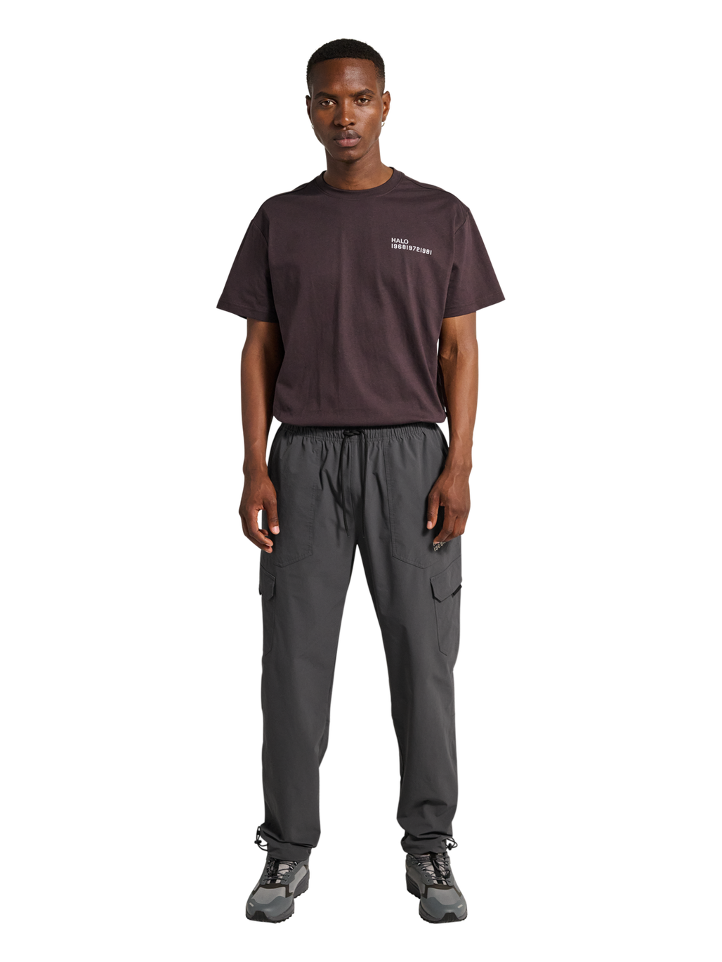 HALO TRAIL PANTS, ASPHALT, model