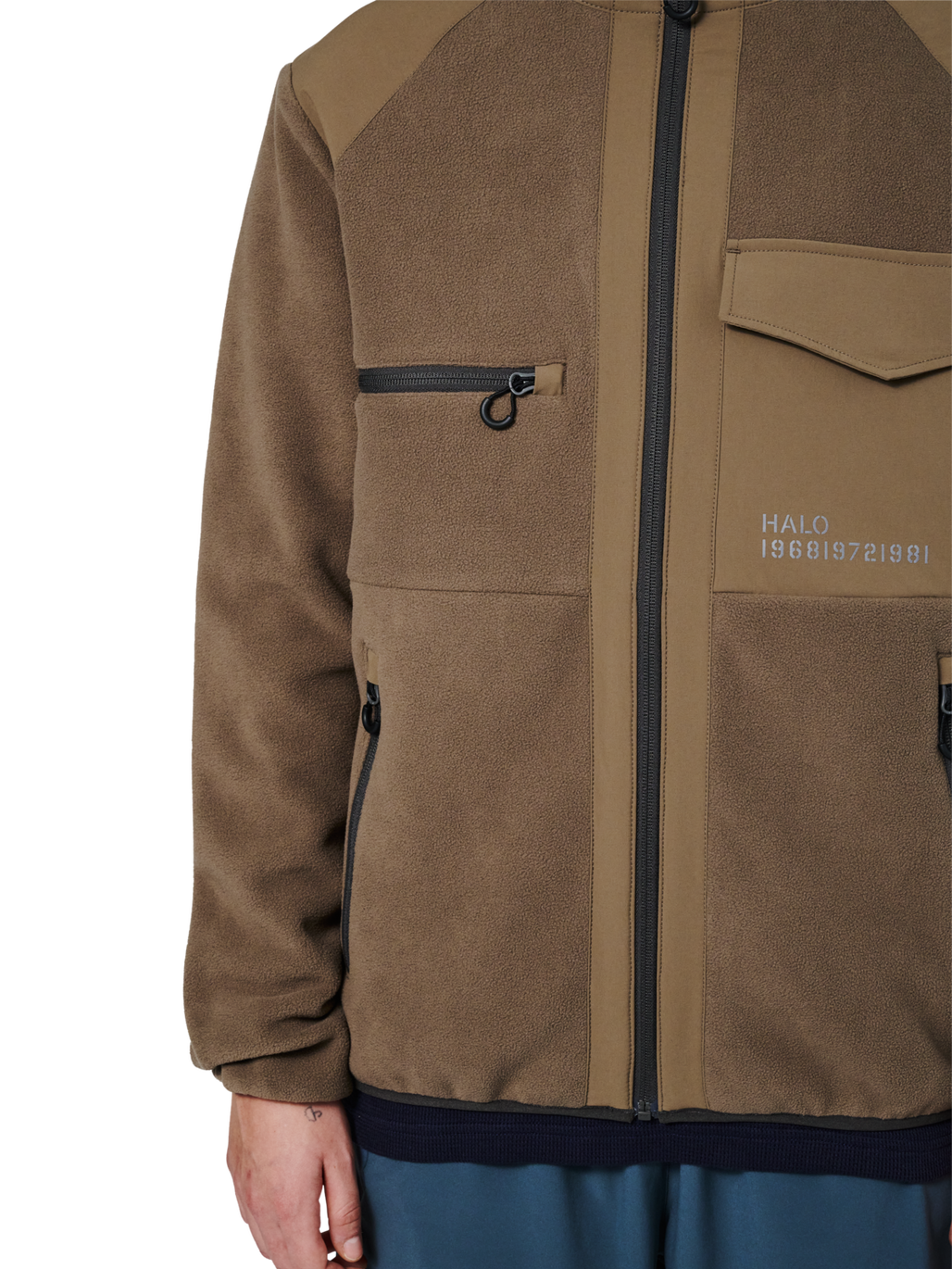 HALO PANELED FLEECE JACKET, CHOCOLATE CHIP, model