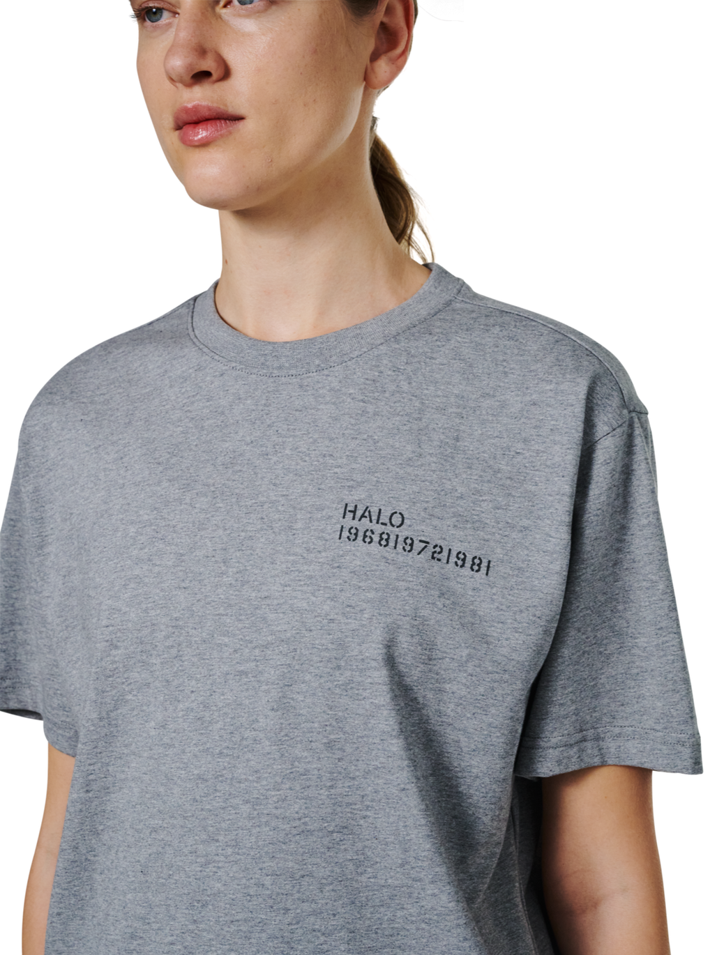 HALO ESSENTIAL T-SHIRT, GREY MELANGE/GREY MELANGE, model