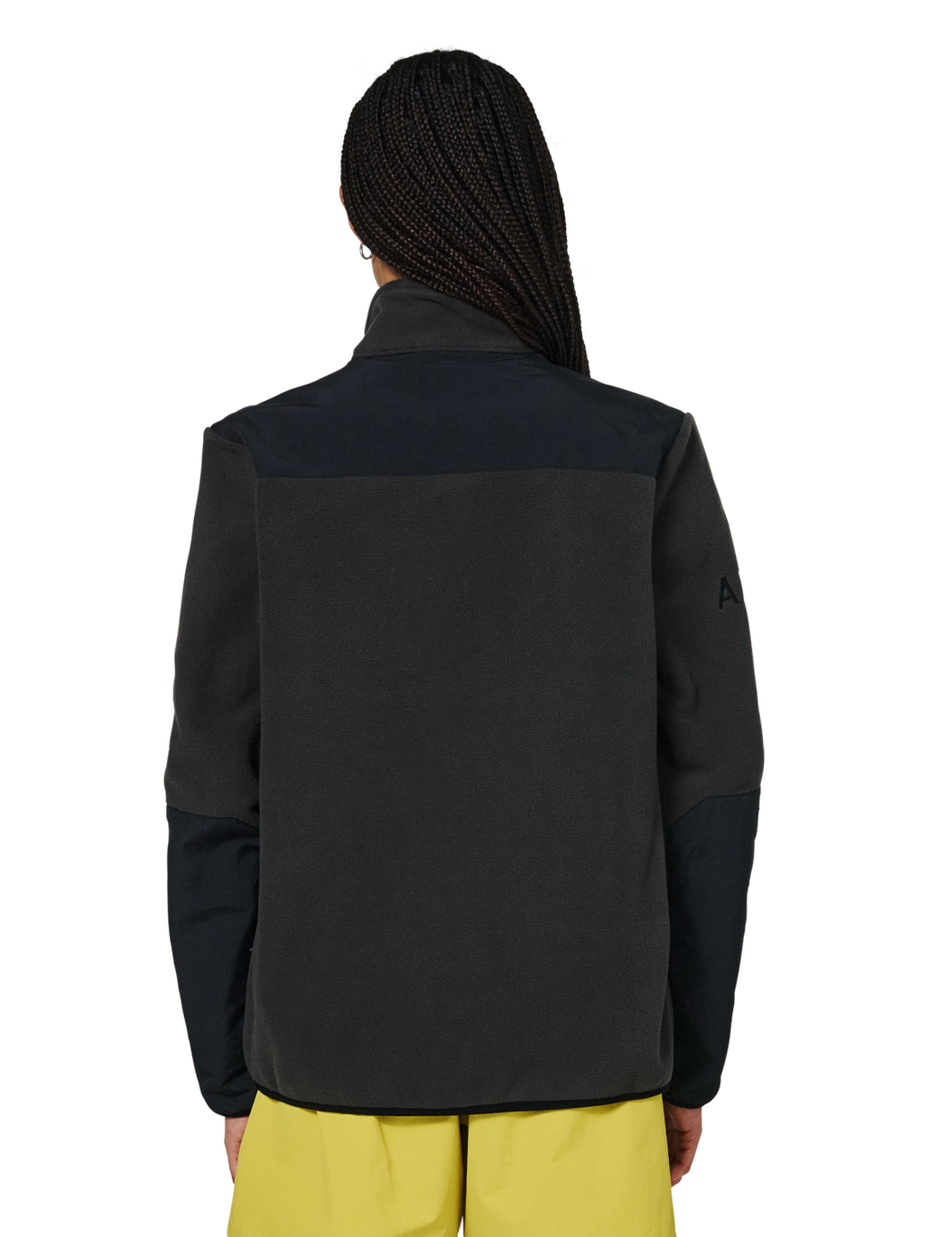 HALO BLOCKED ZIP FLEECE, RAVEN, model