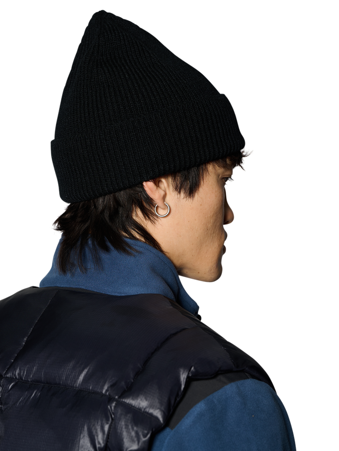 HALO WOOL MIX BEANIE, BLACK, model