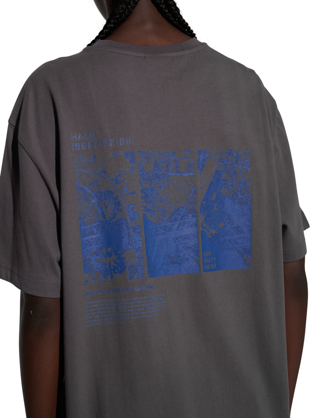 HALO MAP T-SHIRT, RAVEN, model