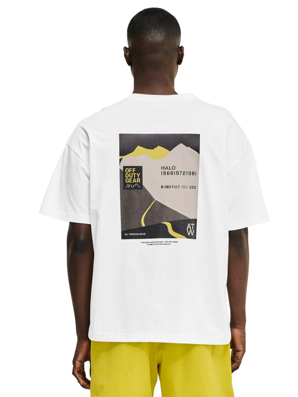 HALO AVIATION BOXY T-SHIRT, MARSHMALLOW, model