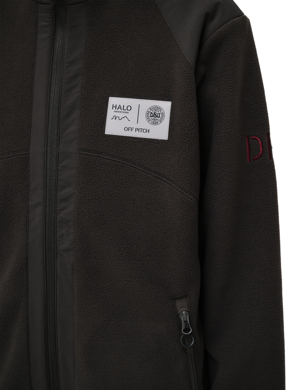 HALO DBU PANELED FLEECE JACKET, RAVEN, model