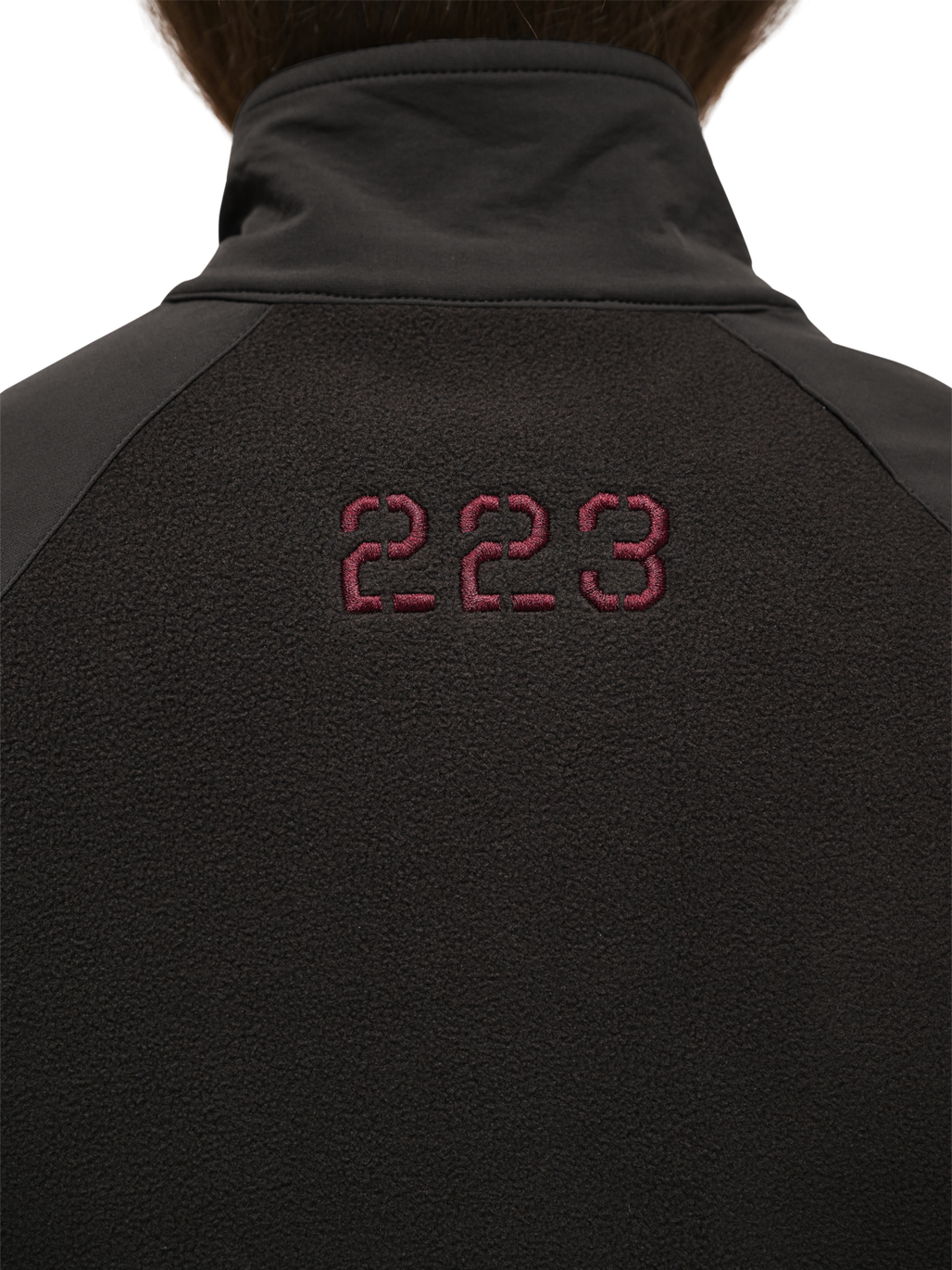 HALO DBU PANELED FLEECE JACKET, RAVEN, model