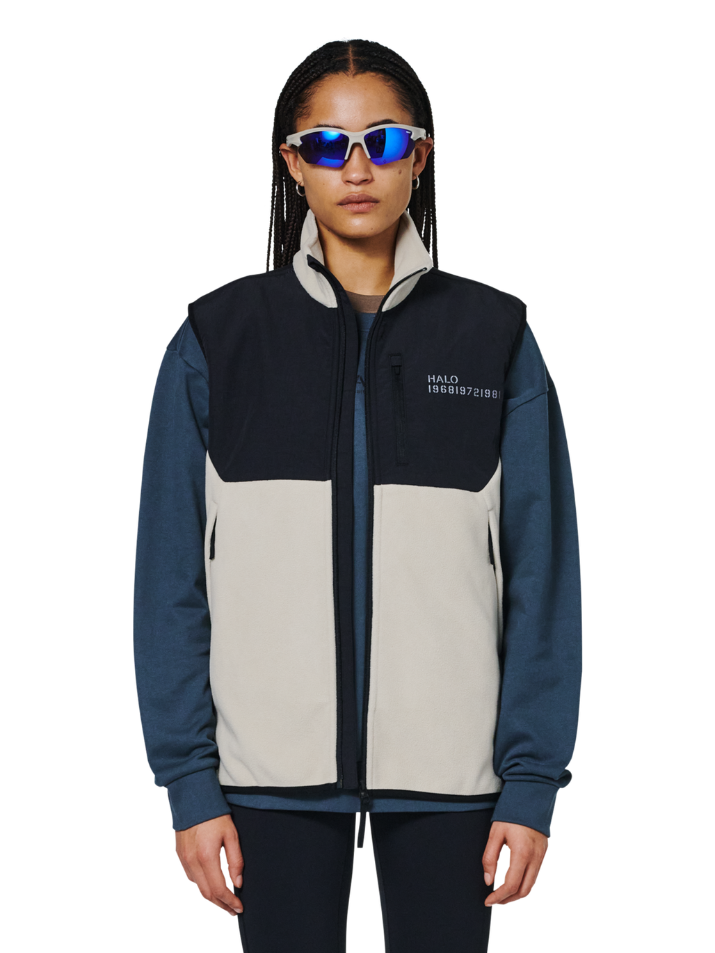 HALO BLOCKED FLEECE VEST, SILVER LINING, model