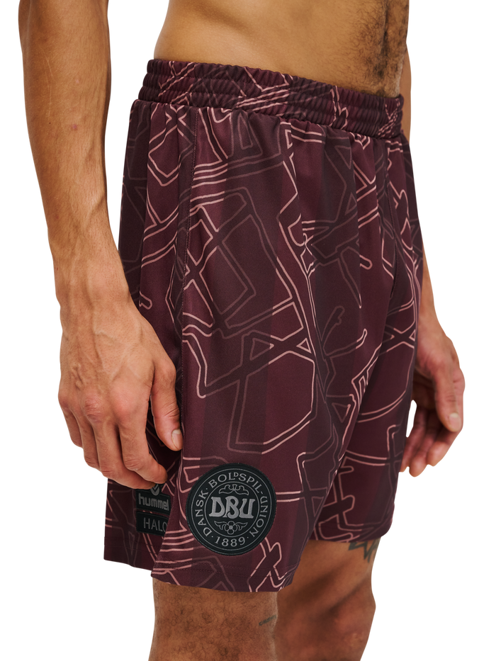 DBU-HALO 24 SHORTS, PORT ROYALE, model